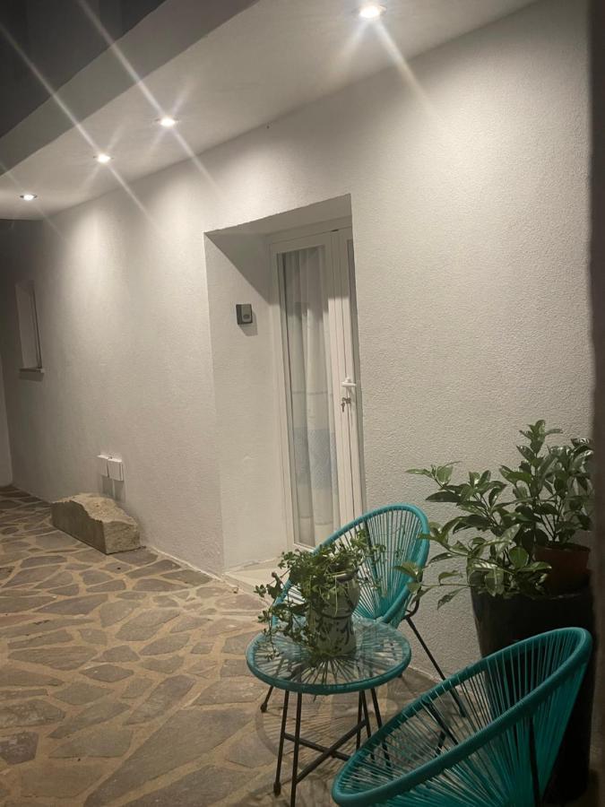 Tierra Guesthouse Олбия Екстериор снимка